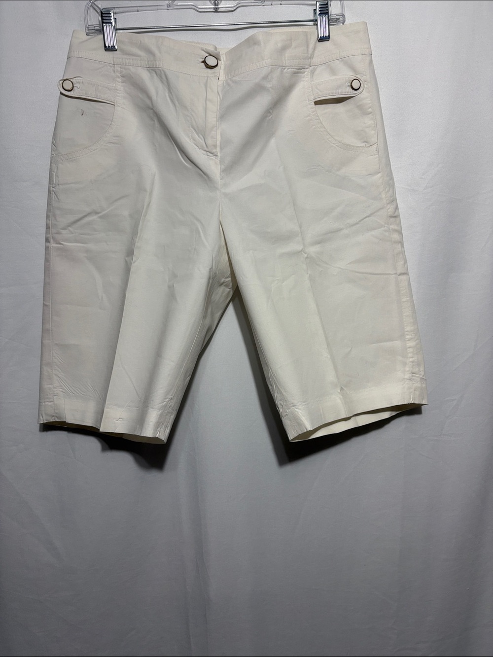 Apostrophe Cream Bermuda Shorts with Button-Trim Pockets